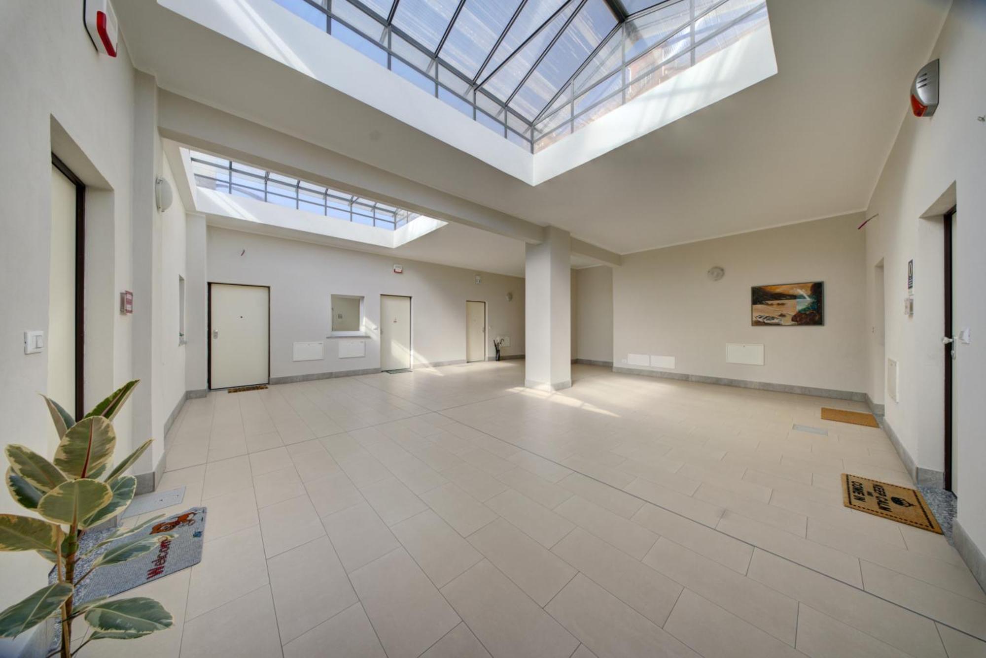 Sky Loft Nuovissimo Vicinanze Metro Apartment *